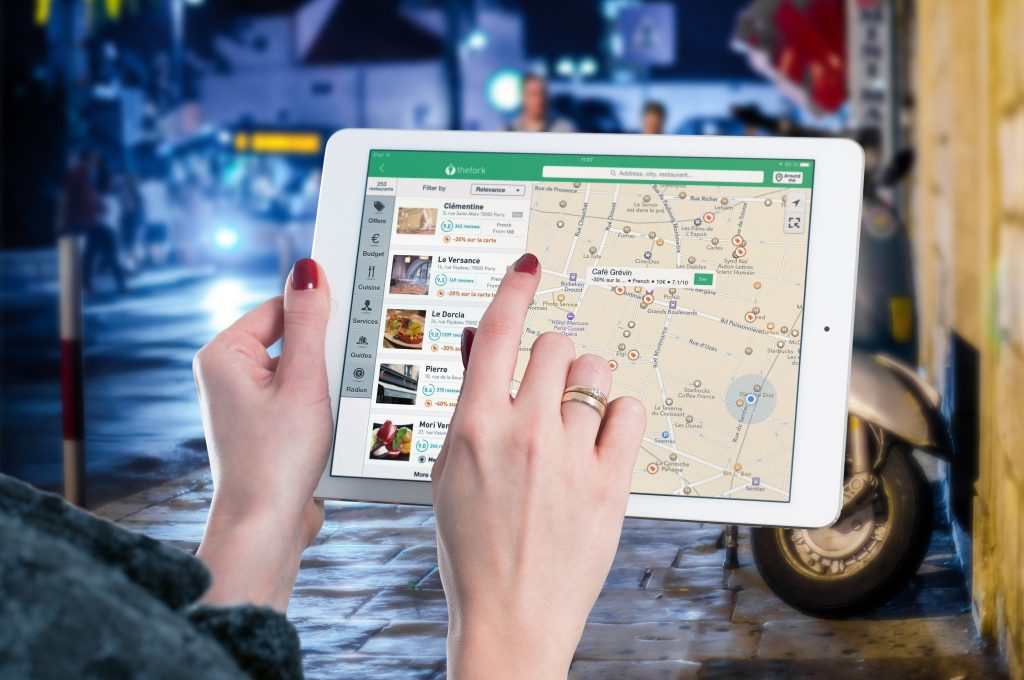 This Is How To Make A Geocoding App in 5 Minutes hero image