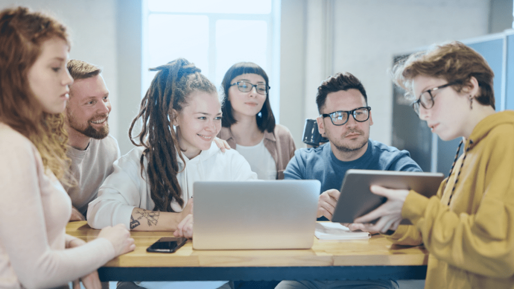 how to become an expert at the best low code app builder
